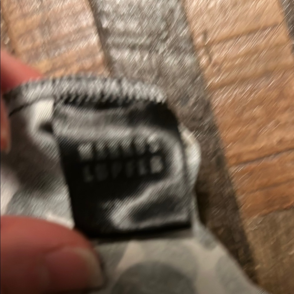 Chic Black And Brown Patterned Cropped Shirt - image 8